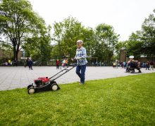 Sociale aspecten van brede welvaart in Fryslân staan onder druk