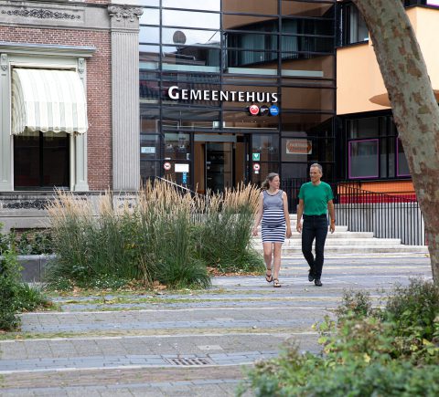 Wat beweegt Fryslân tot politieke betrokkenheid? Inwoners over stemmen, beleid en de toekomst